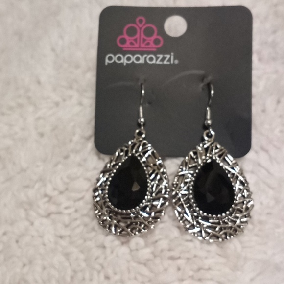 Nest Nouveau Black Earrings - Picture 1 of 1
